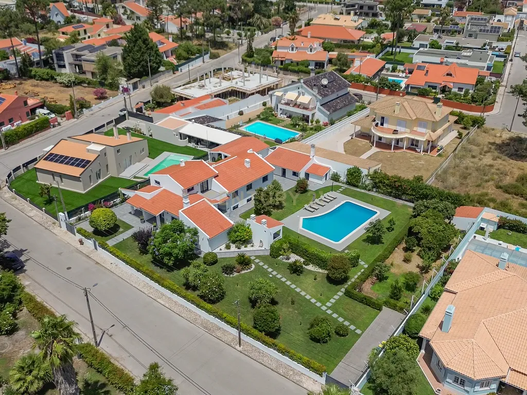 Moradia com piscina, lote com 2086m2 na Verdizela - Image 34