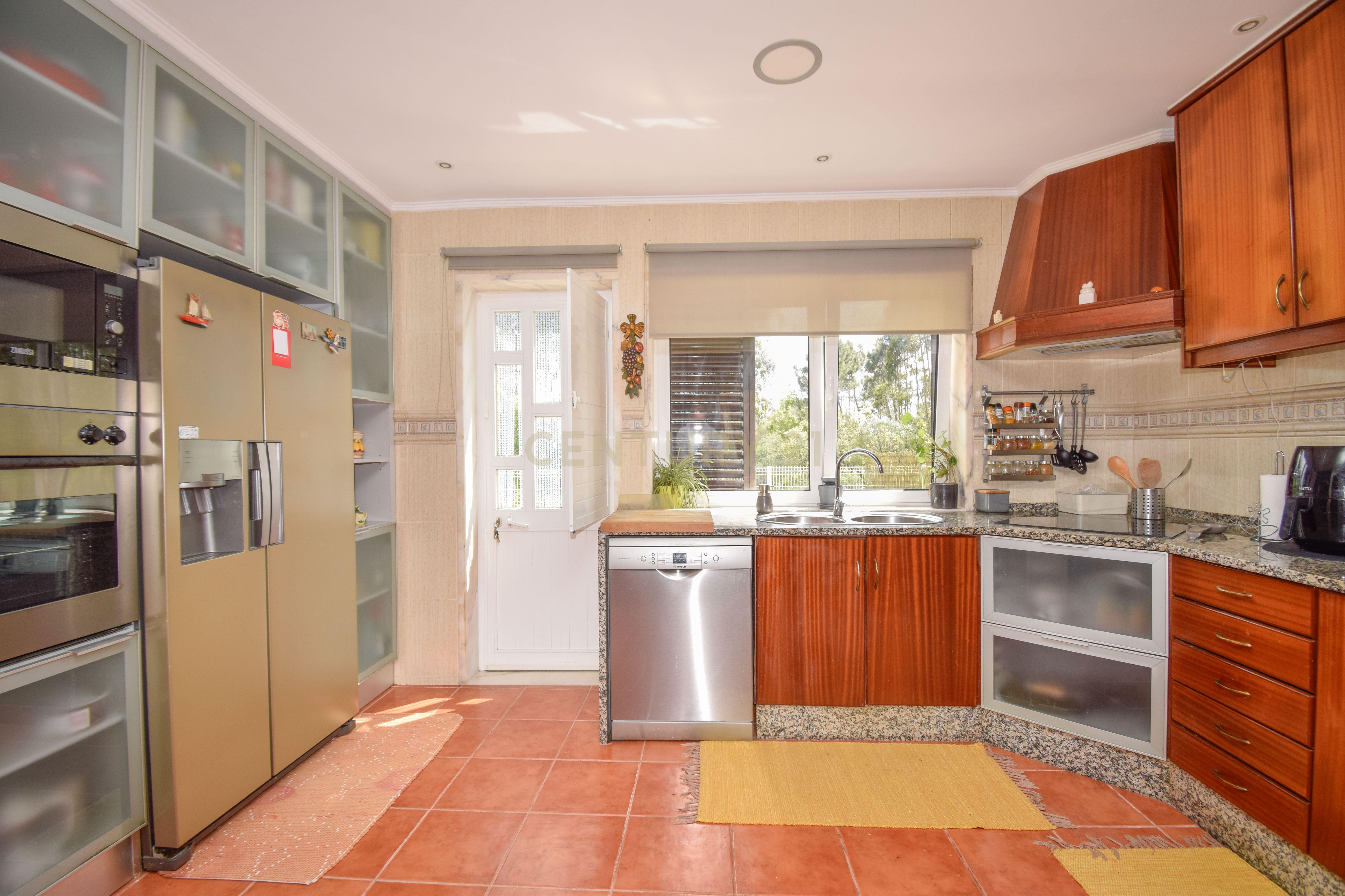 Moradia T5 de Sonho em Serra Chã – Caneças | Conforto, Natureza e Proximidade de Lisboa - Image 30