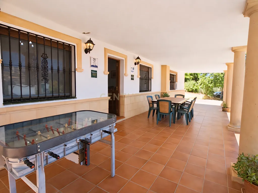 Quinta com vistas panorâmicas em Ronda, piscina privada, olival em produção e casa andaluza · Ideal para investimento em turismo rural - Image 8