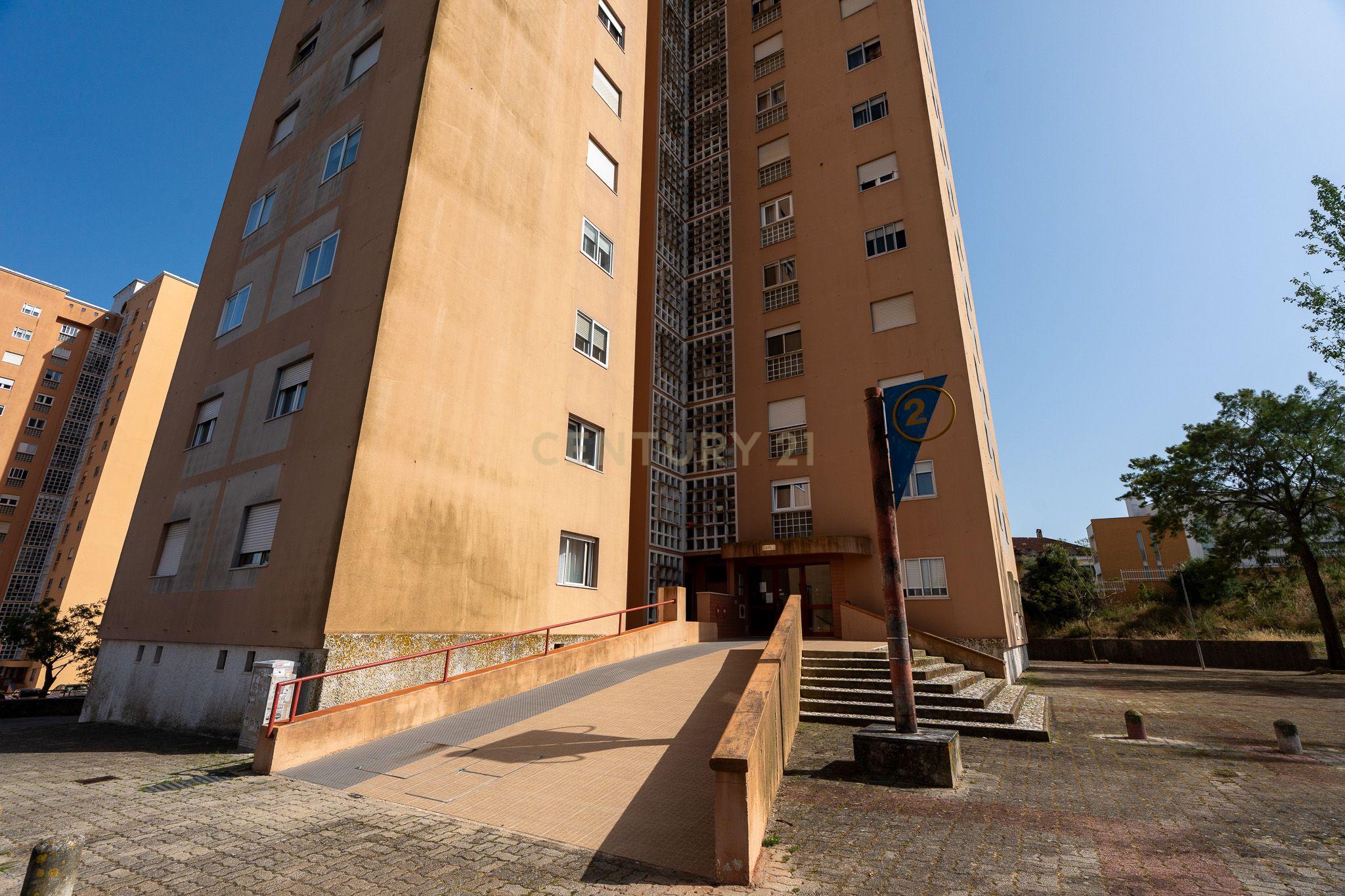 Apartamento T3 à venda em Santo António dos Cavaleiros e Frielas, Loures — foto 32
