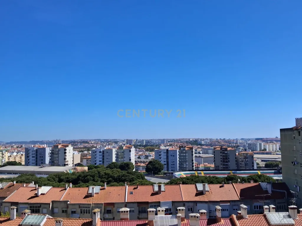T1 Renovado e mobiliado na Reboleira, Amadora - Excelente Localização - Image 18