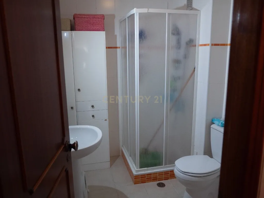 Venda de Apartamento T1 - Cacém - Image 7