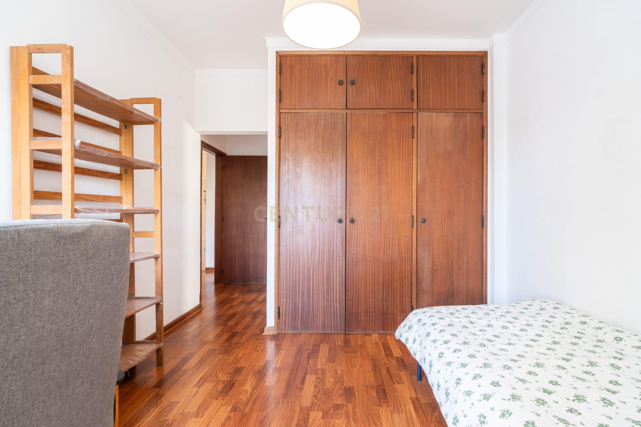 T3 Duplex com 2 Terraços, na Av. Elísio de Moura, em Coimbra - Image 28