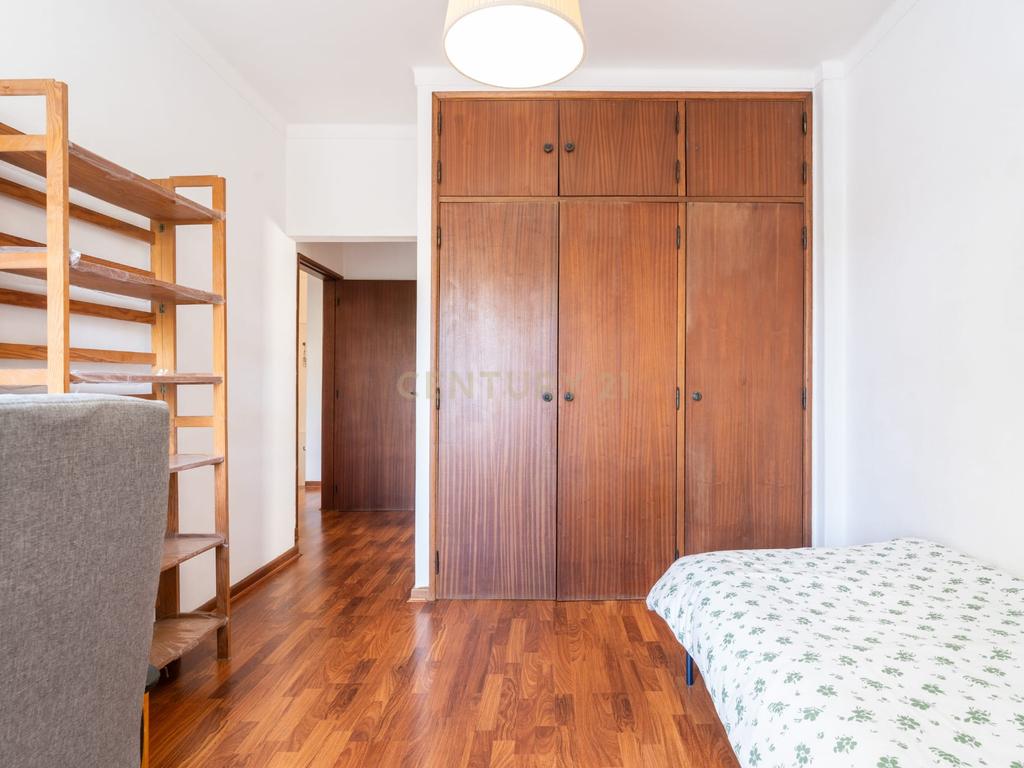 T3 Duplex com 2 Terraços, na Av. Elísio de Moura, em Coimbra - Image 28