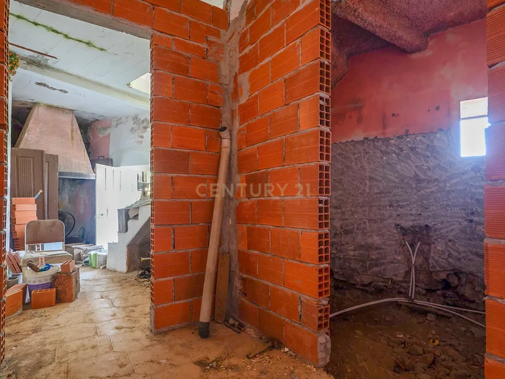 Moradia T1, para Reconstruir, Vila Nova, Miranda do Corvo - Image 15