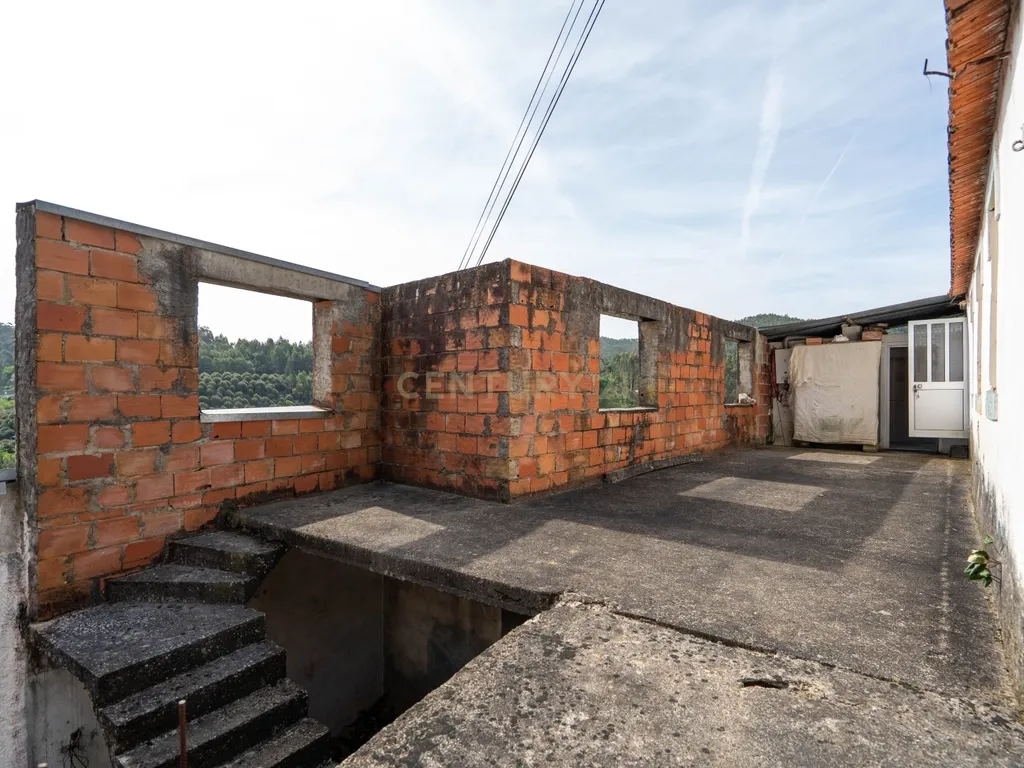 Moradia para reconstrução - Semide - Image 3