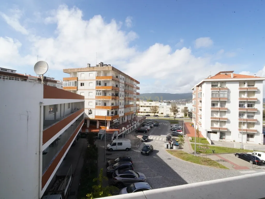 Apartamento com 3 quartos e garagem em Darque - Viana do Castelo - Image 21