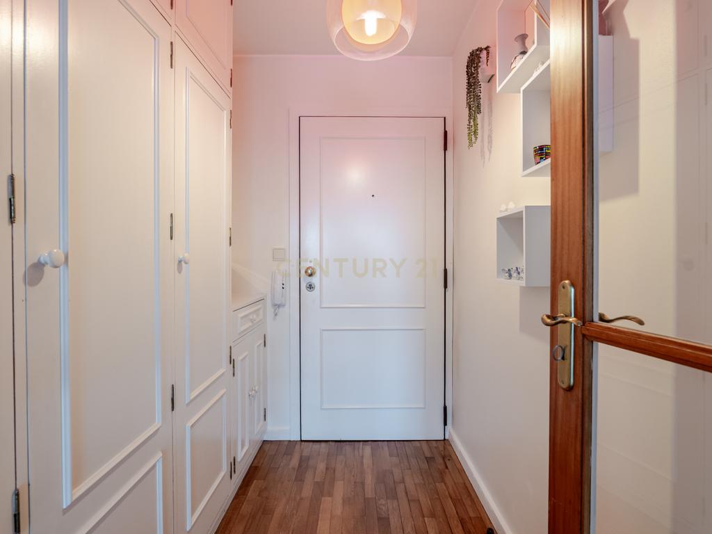 Apartamento T2 na Senhora da Hora, Matosinhos - Image 6