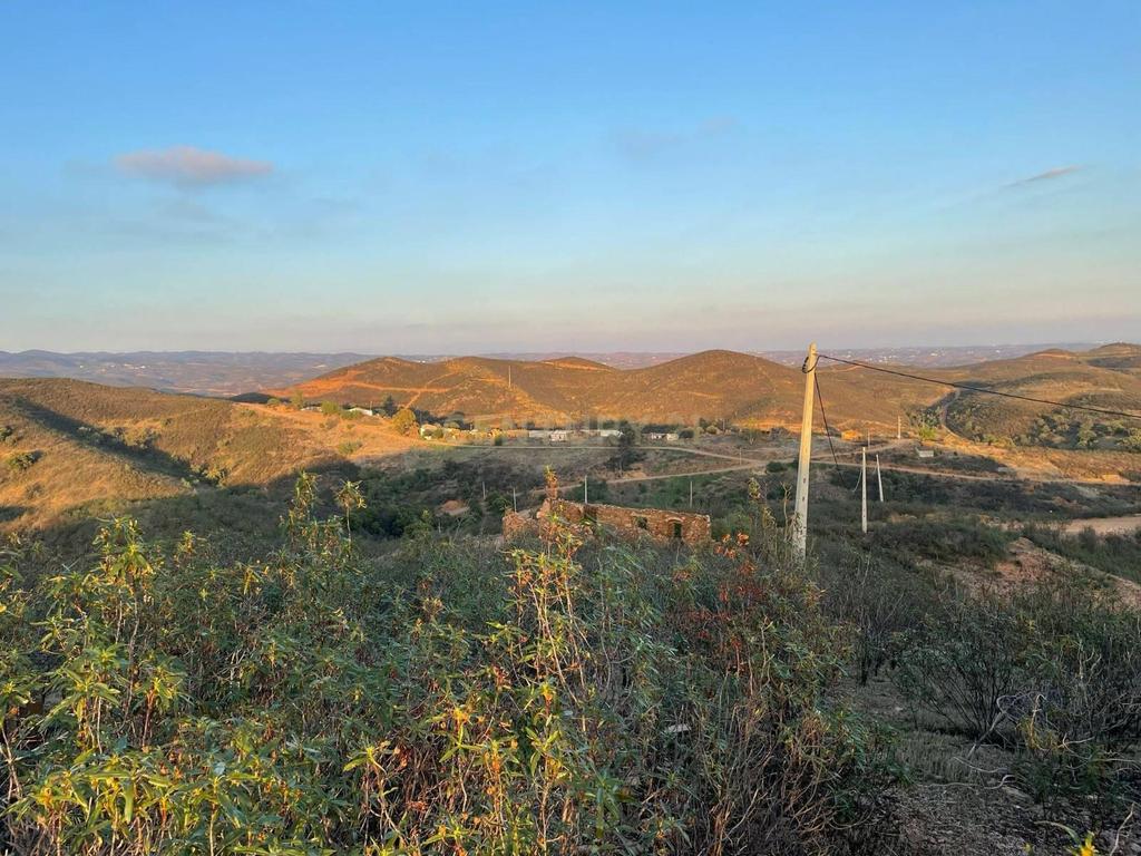 Terreno Urbano em Tavira - com possibilidade de investimento - Image 3