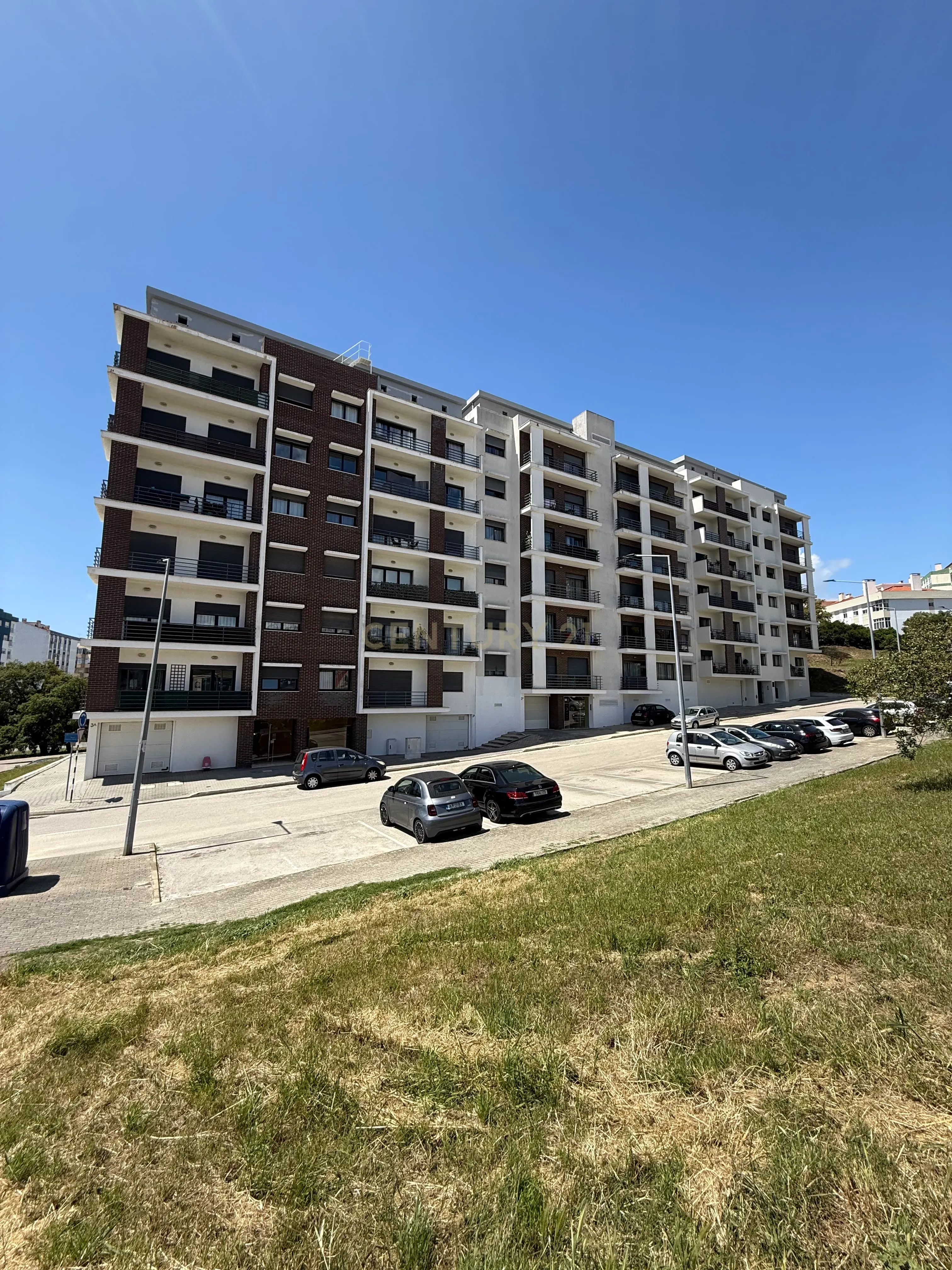 T3 c/Arrecadação e Parqueamento - Torre da Marinha - Image 23