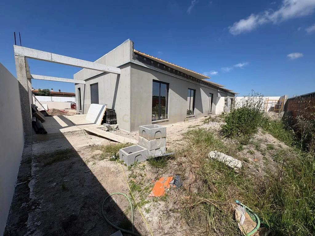 🏡 MORADIA T3 NOVA À VENDA | Carapelhos, Mira - Image 9