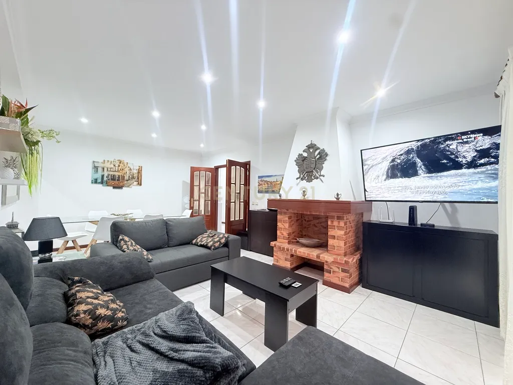 Apartamento T3 Apulia com piscina (Negociável) - Image 14