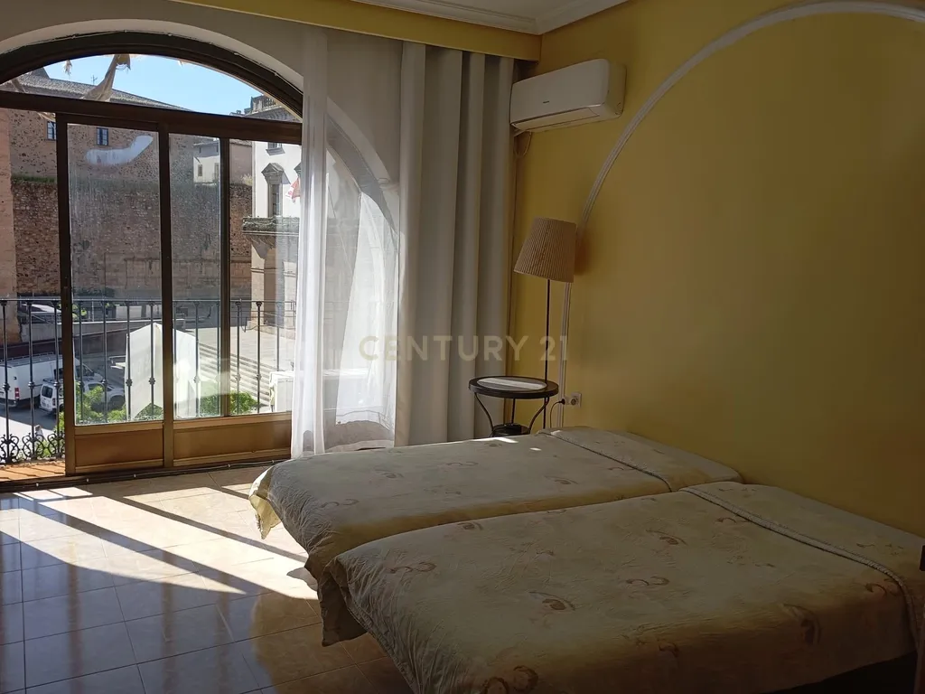 Apartamento Espetacular em Cáceres com Vista e Varandas - Image 25