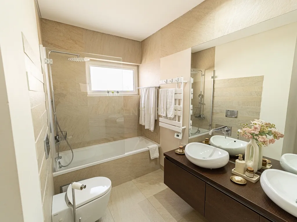 Moradia Geminada T4 em Carcavelos, Sassoeiros - Image 24