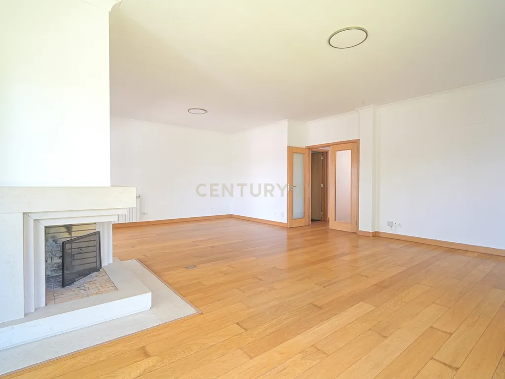 Moradia em Banda T4 no Empreendimento Oeiras Golfe Residence - Image 10