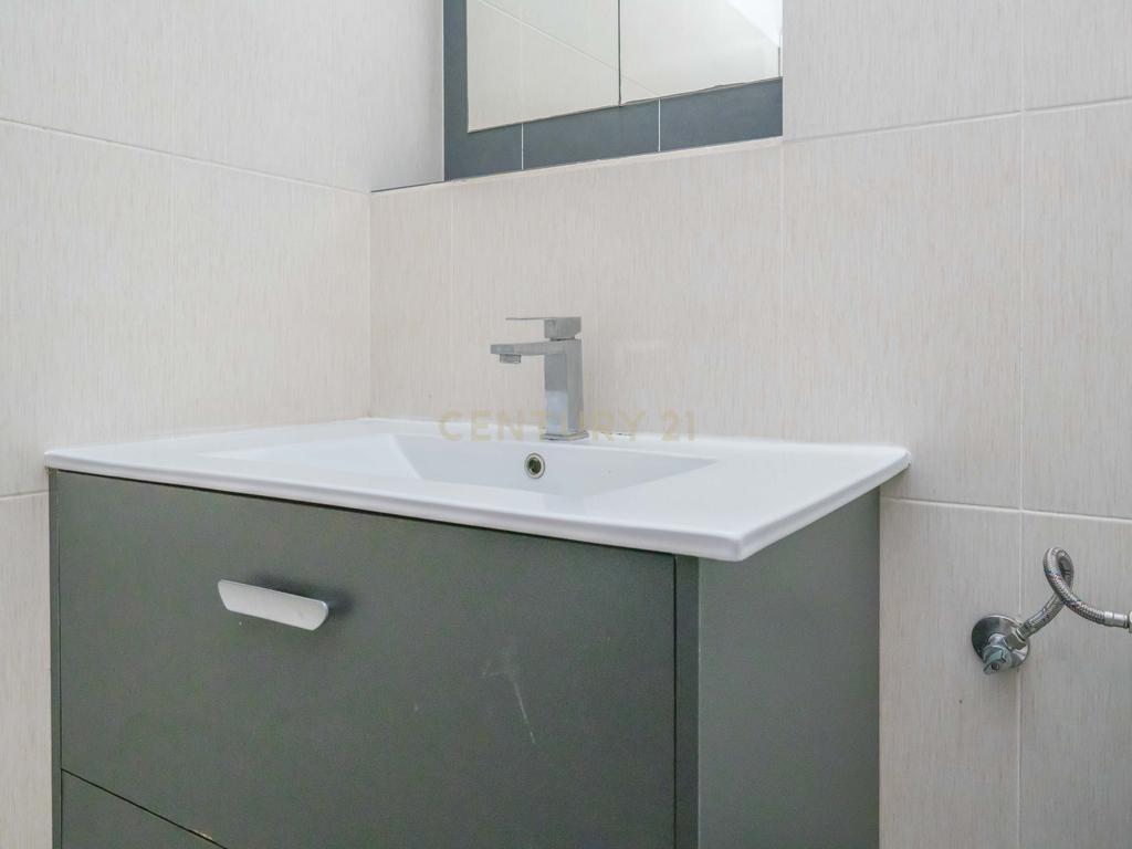 Apartamento T3, Pronto Habitar, no Padre Nabeto, Aires - Image 15