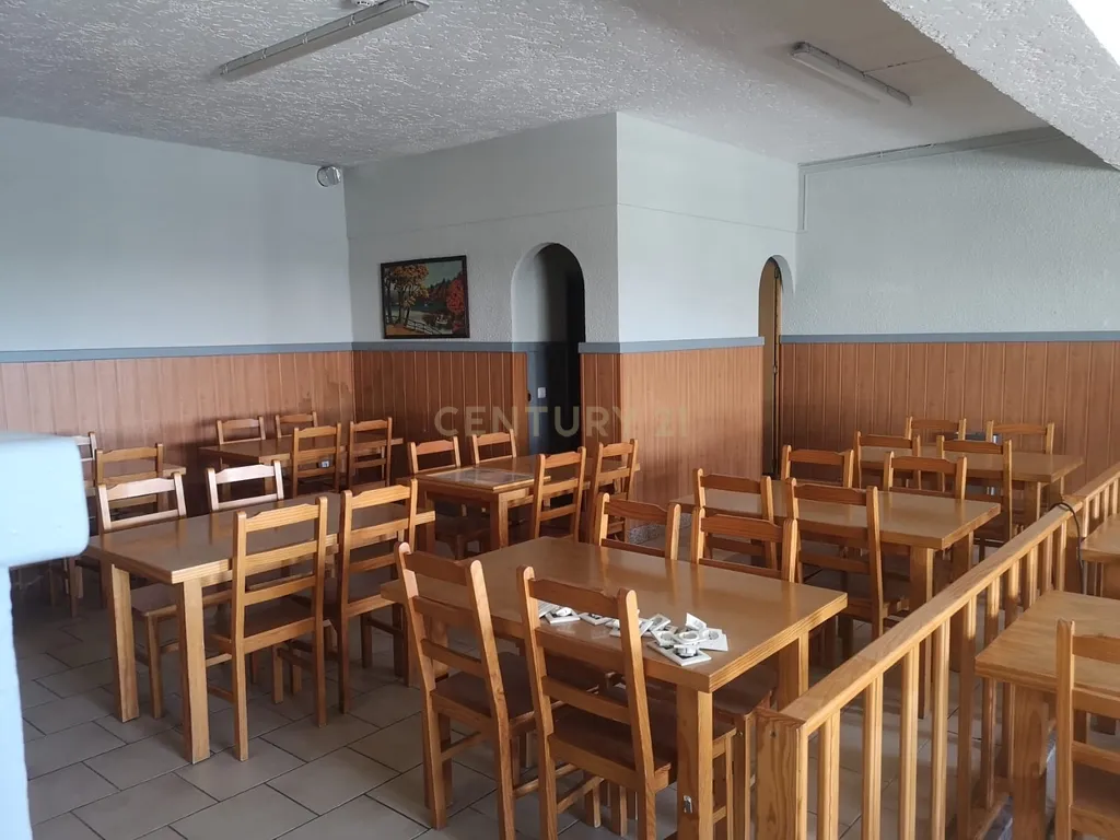 Espaço para restaurante/café para arrendar em Felgueiras - Image 7