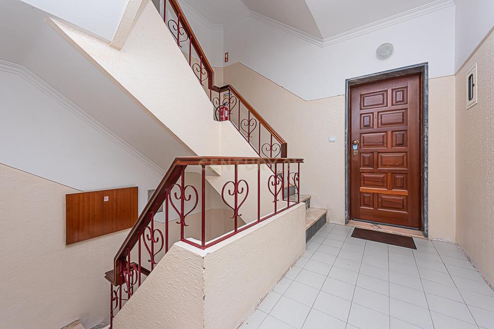 Apartamento T2 em Poço Mouro, Setúbal - Image 16