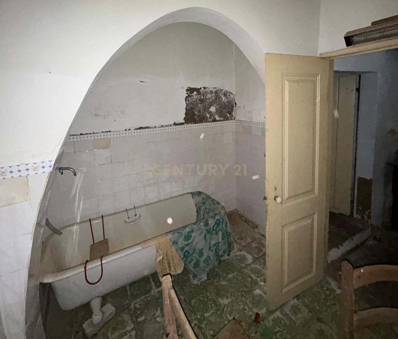 Fotografia 9 de Casa em Arez e Amieira do Tejo para Recuperação