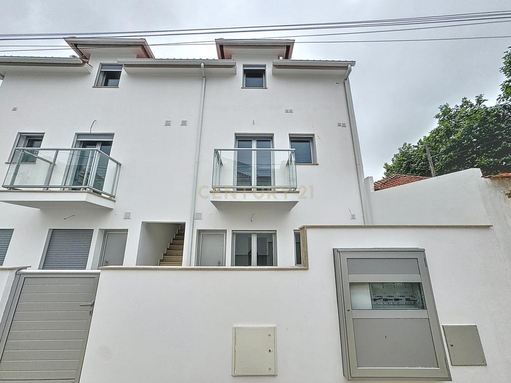 Novo Apartamento Duplex em Nazaré: A Sua Próxima Casa - Image 27