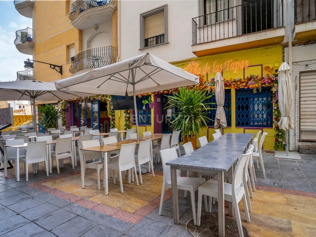 Restaurante de Alta Procura à Venda em Fuengirola: “La Reina de las Tapas” - Image 1