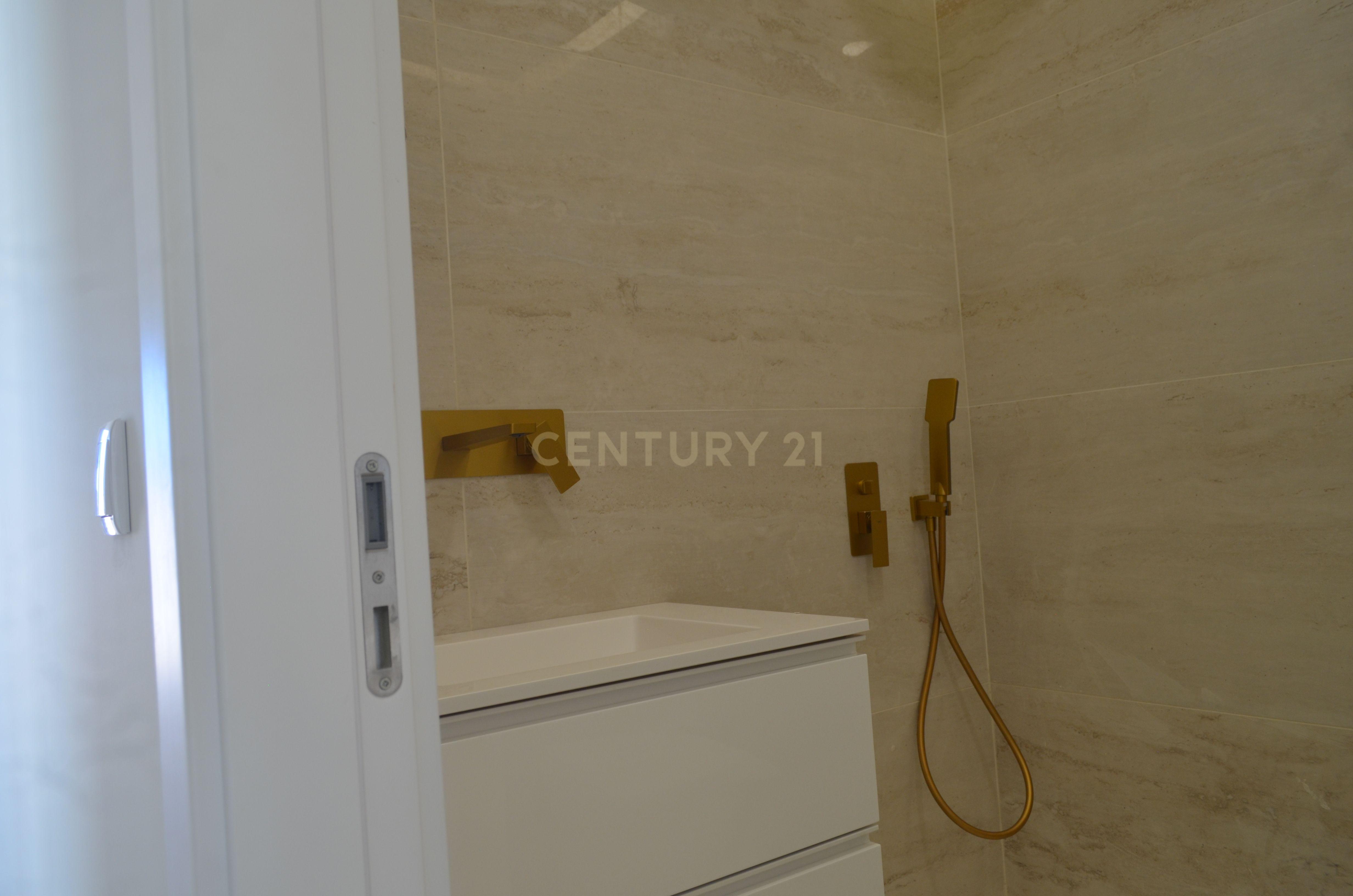 Fotografia 9 de Luxuosa Moradia T3 em Quinta do Anjo, Palmela