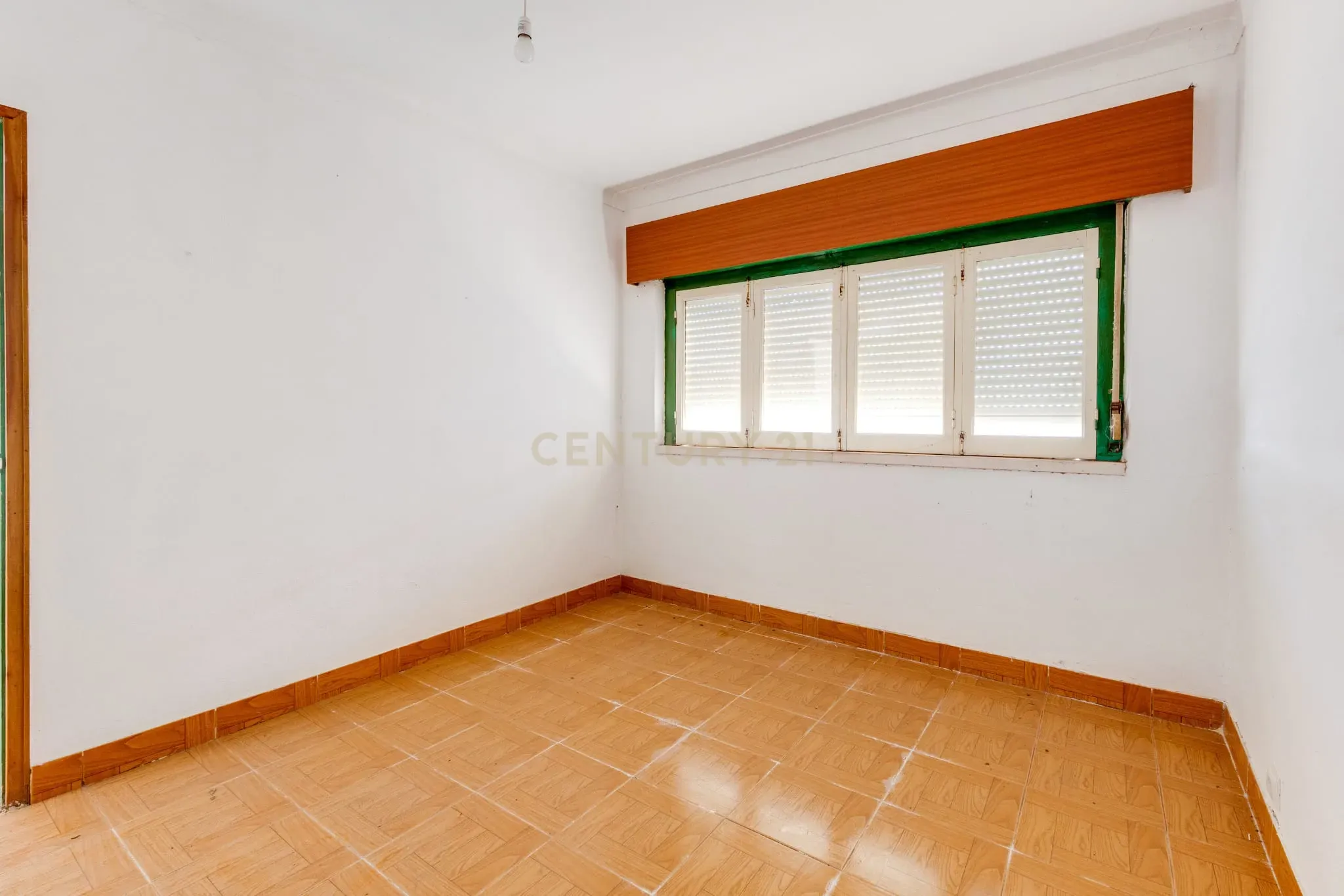 Fotografia 6 de Moradia T5 ( Habitação ou investimento)