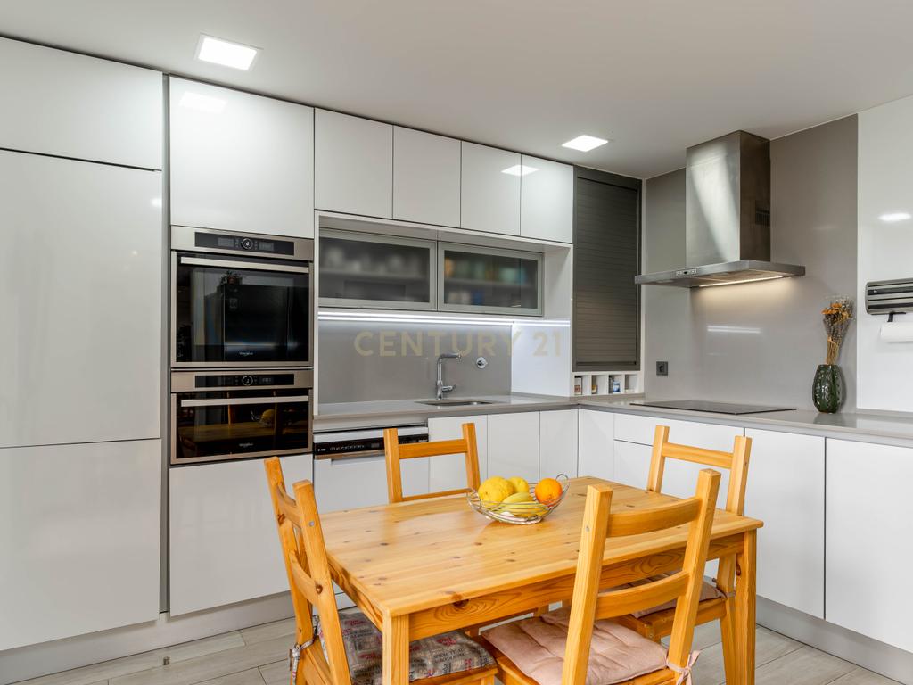Duplex no Parque Luso em Corroios - Image 24