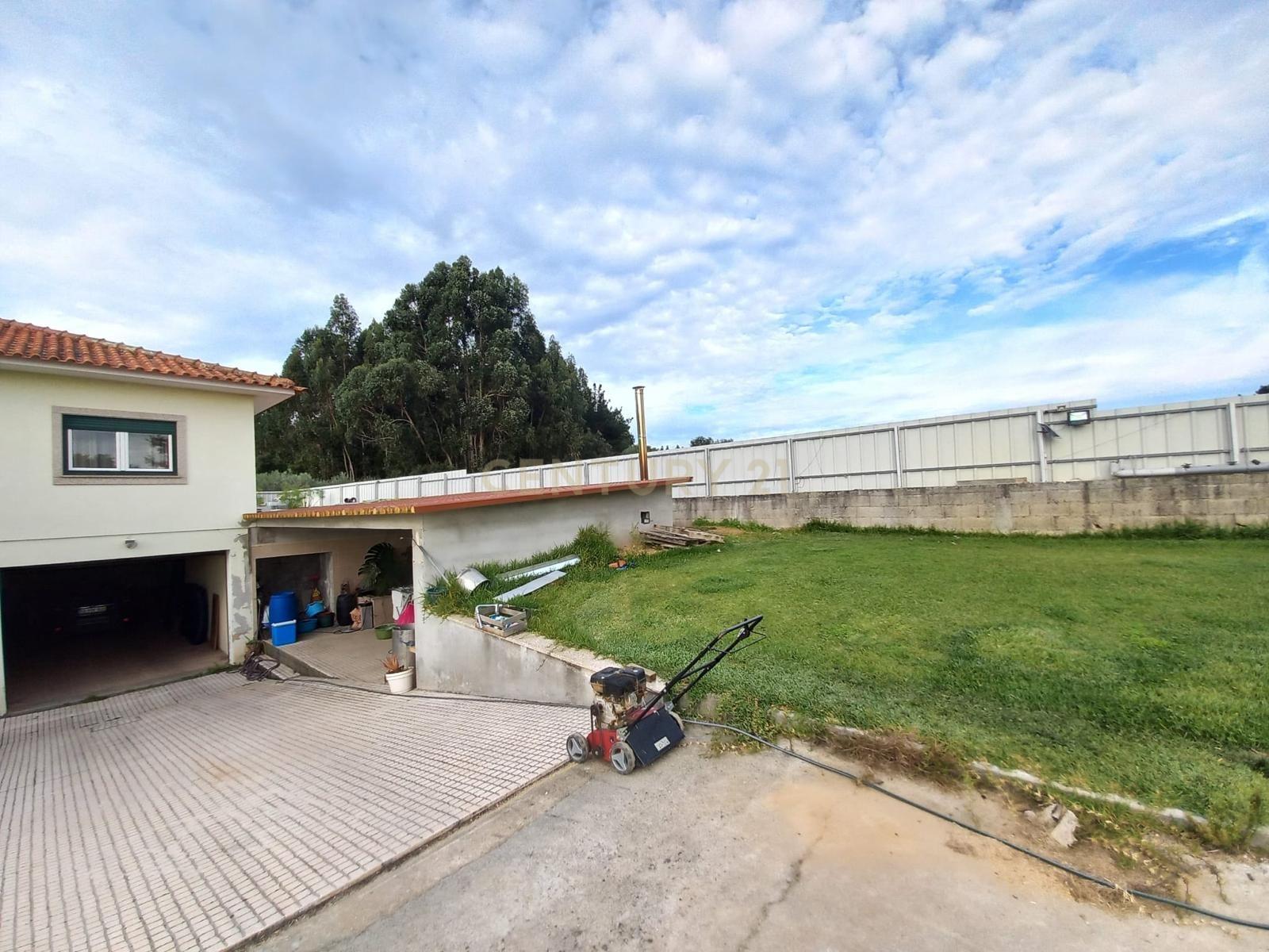 Fotografia 3 de Moradia T3+1 com Vista Panorâmica em Anadia, Aveiro