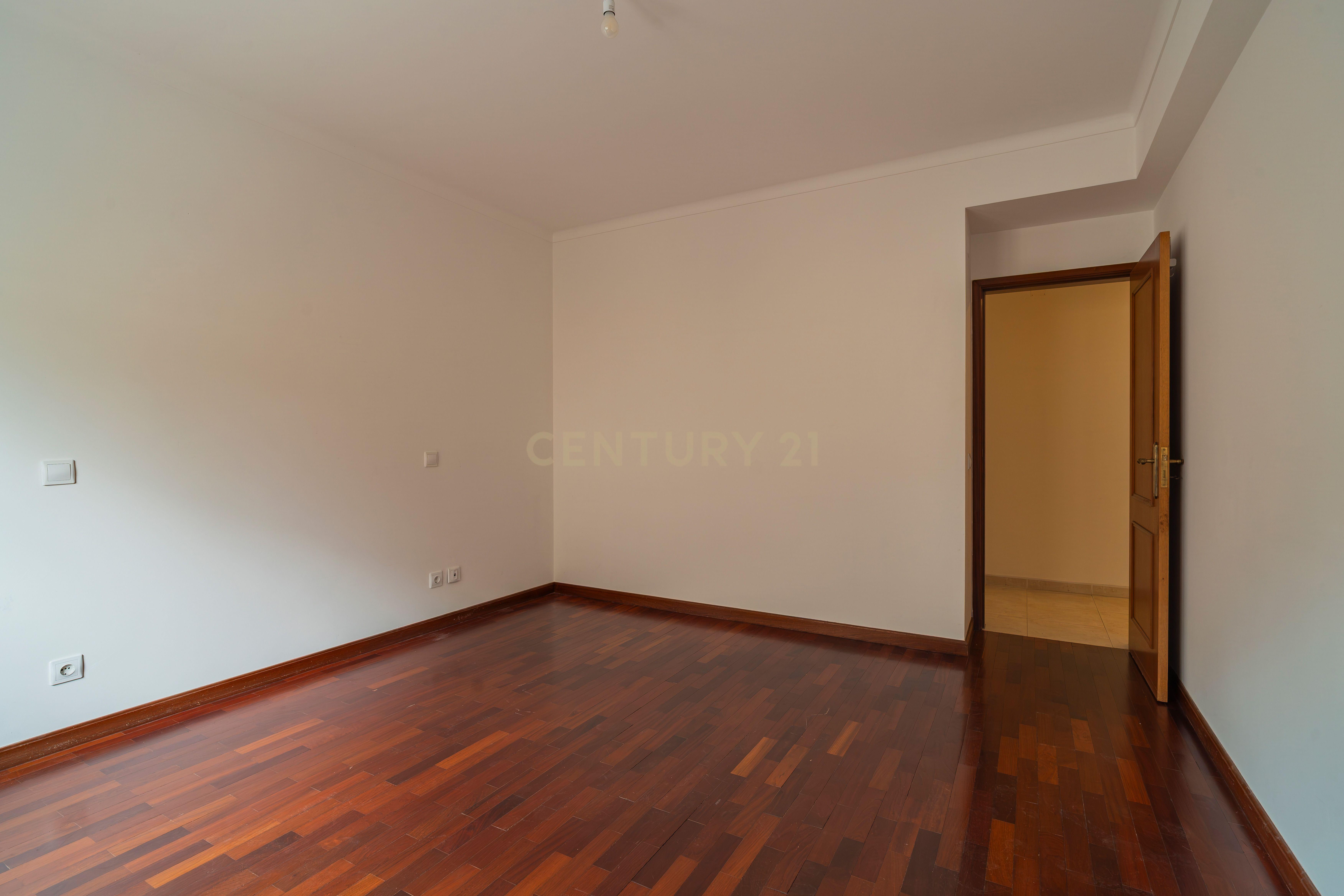 Apartamento T3 à venda em Mira de Aire, Porto de Mós — foto 14