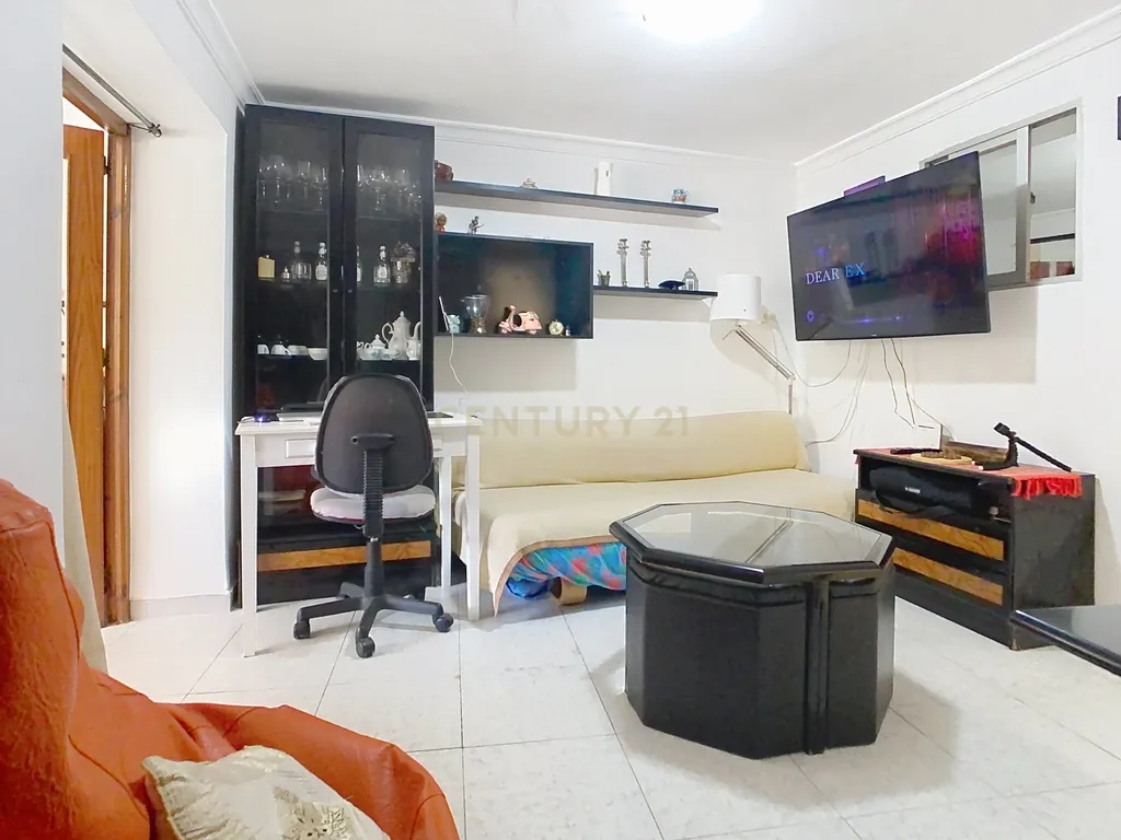 Apartamento Moderno em Álora, Málaga com Garagem e Varanda - Image 12