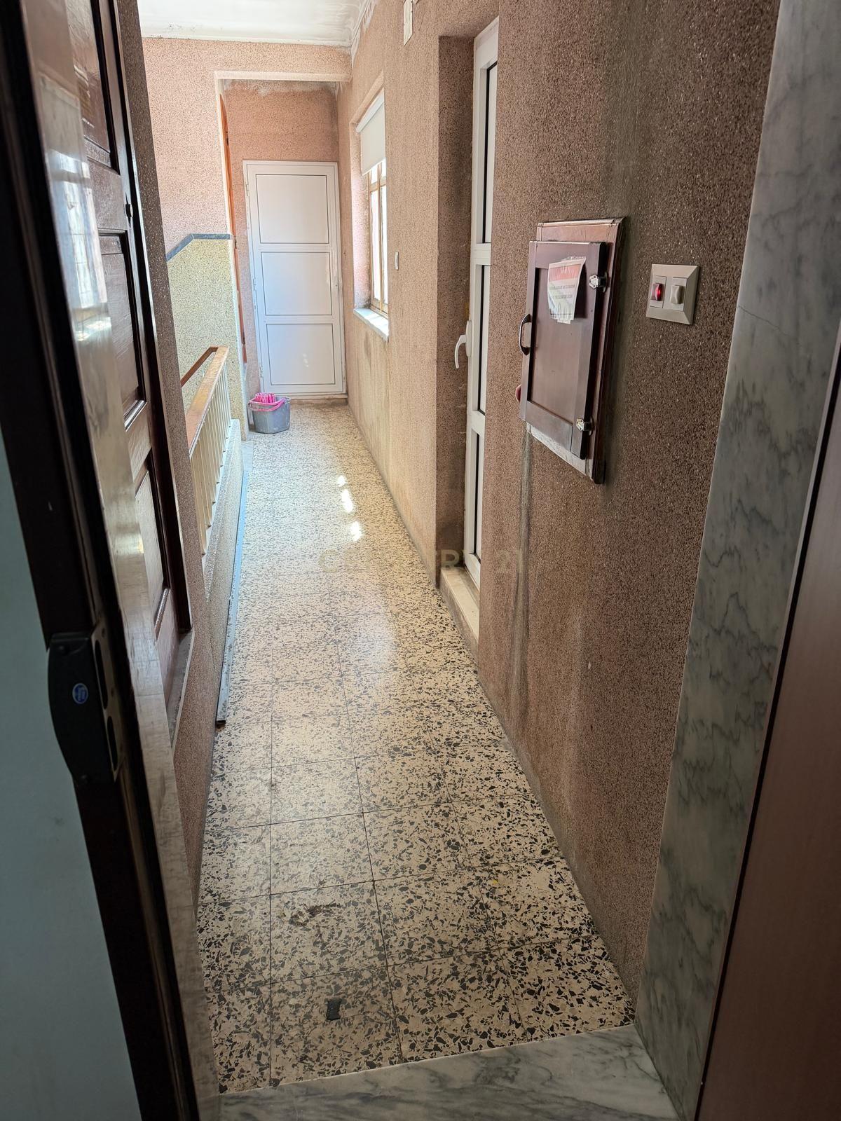 Fotografia 11 de Apartamento T1 com Terraço de 125 m² no Centro do Barreiro