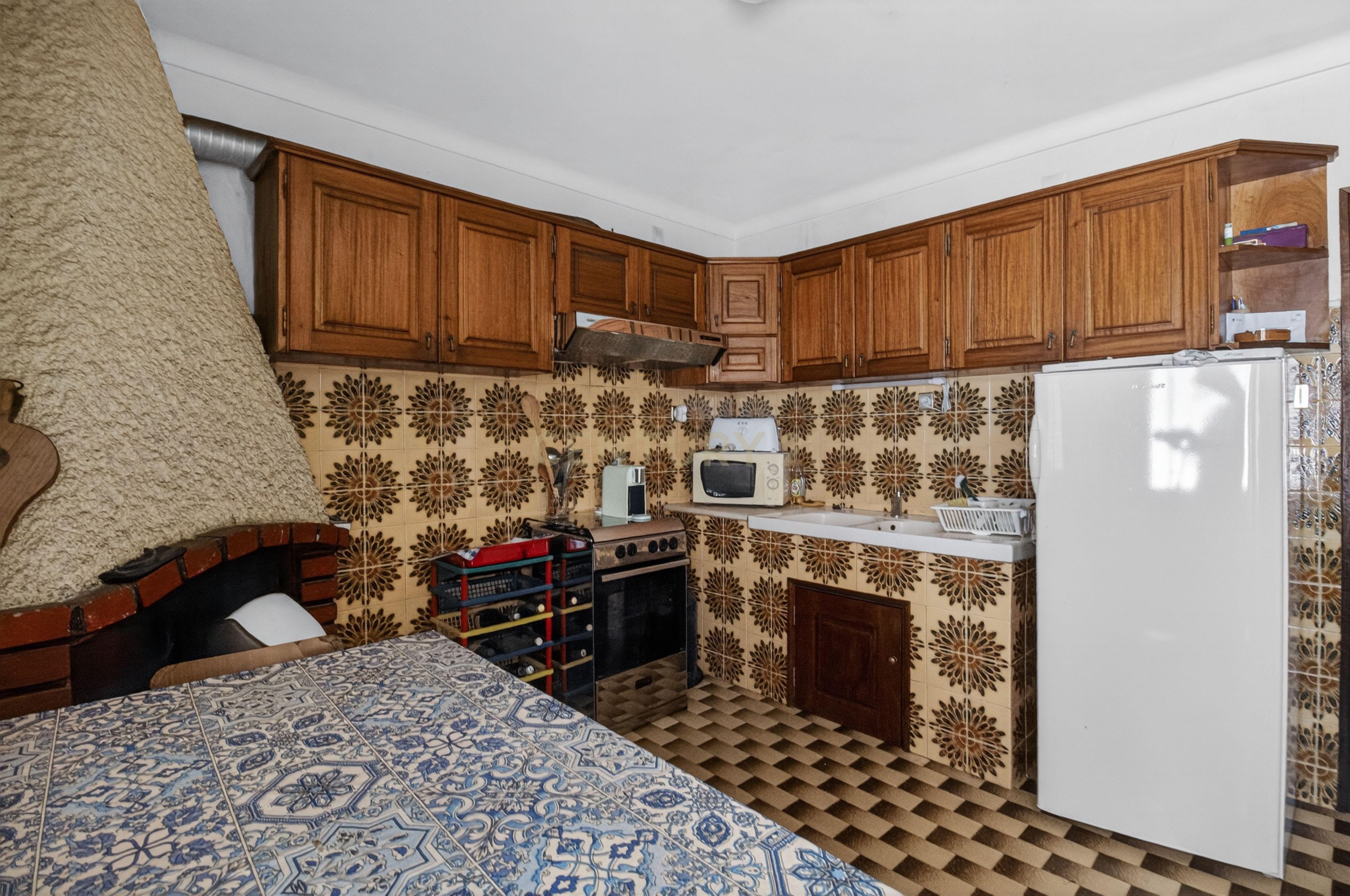 Fotografia 7 de Propriedade única no geres , duas casas com acesso ao rio (No rio Caldo)