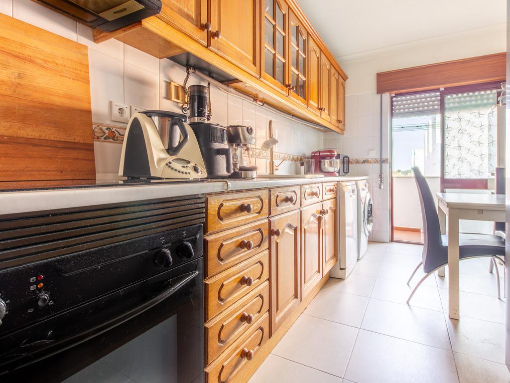 Apartamento T2 na Quinta do Conde - Image 10