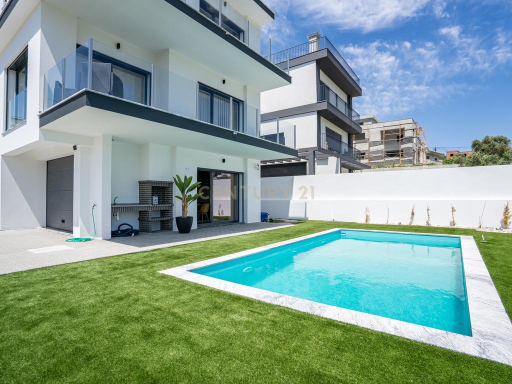 🌅 Moradia Nova com Vista Tejo, Piscina e Terraço Panorâmico a Poucos Minutos de Lisboa - Image 56