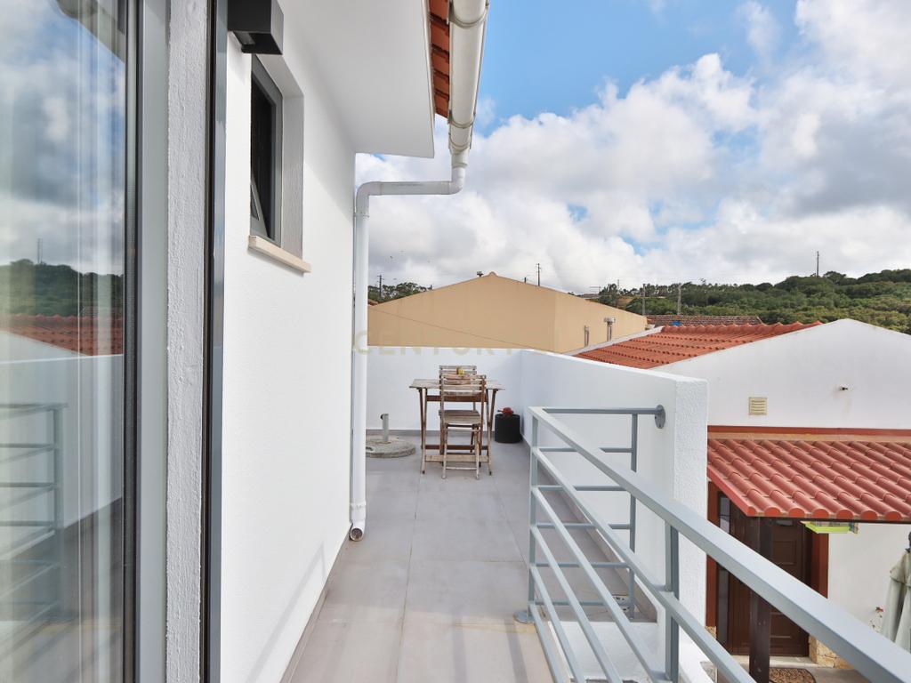 Moradia T1+1 remodelada - Aldeia de Dona Maria - Almargem do Bispo - Image 16
