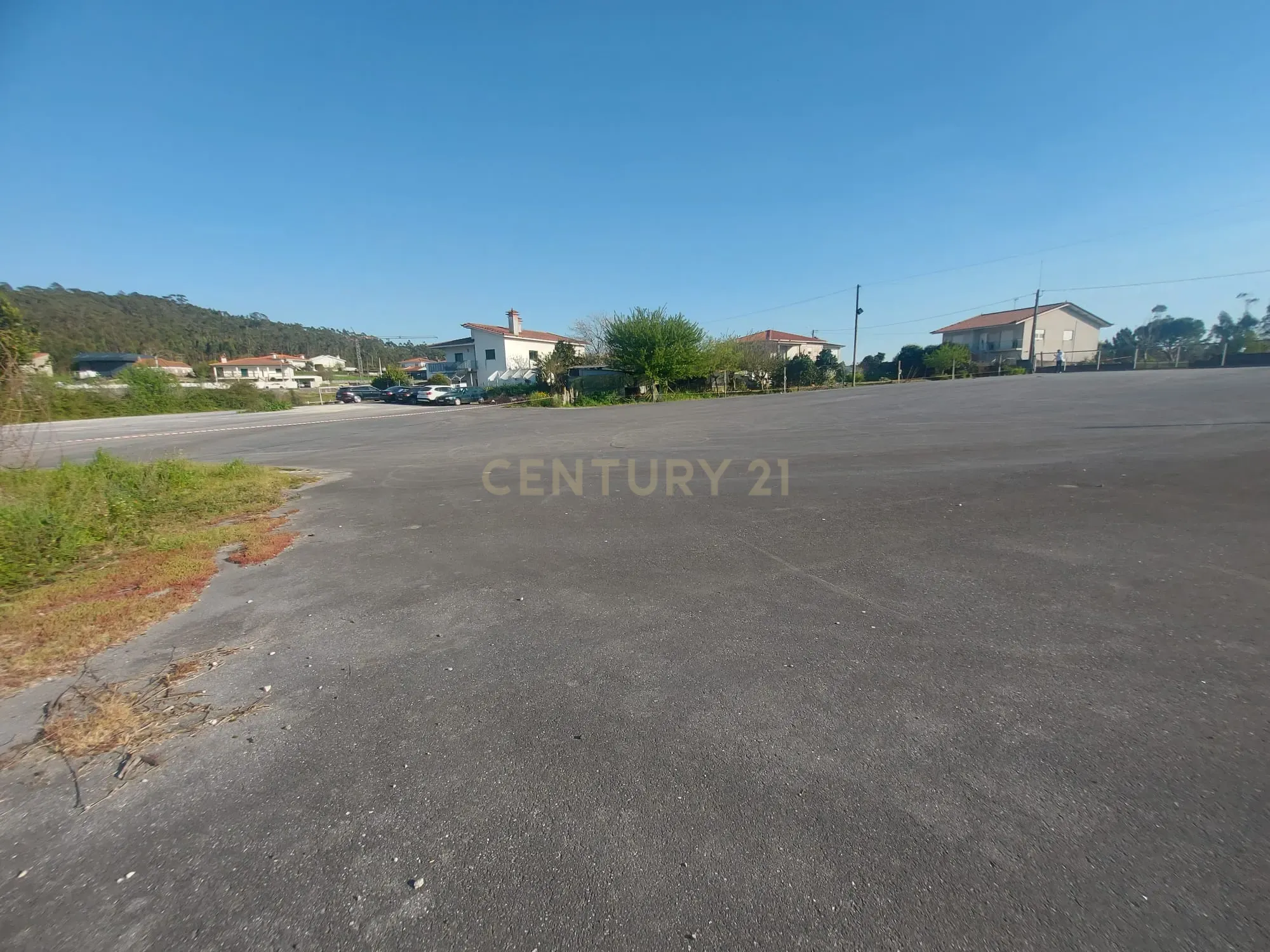 Fotografia 5 de Terreno à Venda em Chorente, Barcelos com 2000m2– Ideal para Construção ou Investimento!