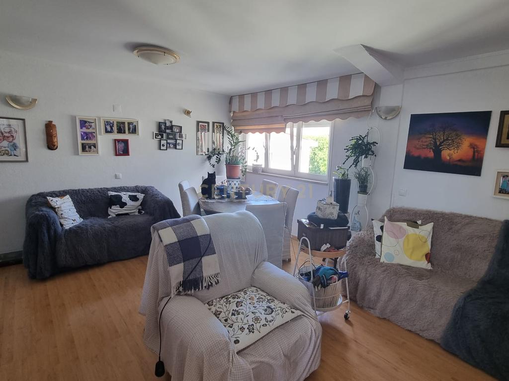 Apartamento T3  Alfragide - Image 1