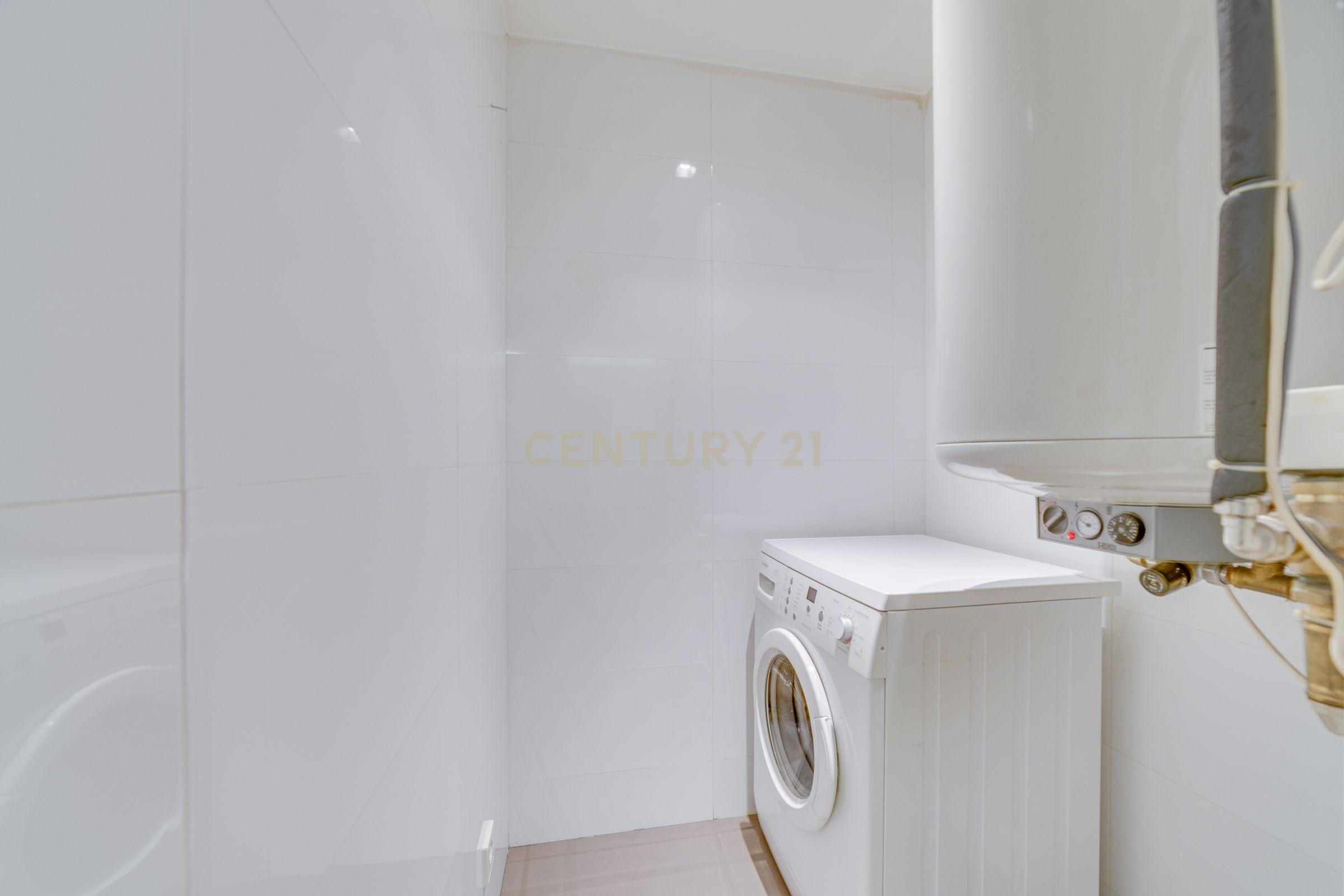 Encantador T2 de 81,5m² no coração do Príncipe Real - Image 10