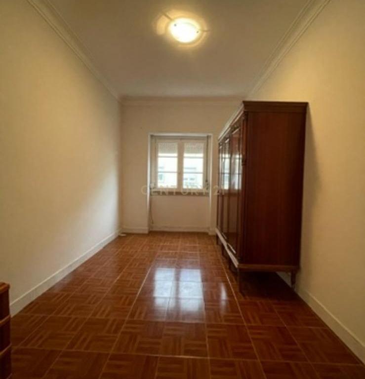 Apartamento T3 em Mina D'Água, Amadora - Image 6