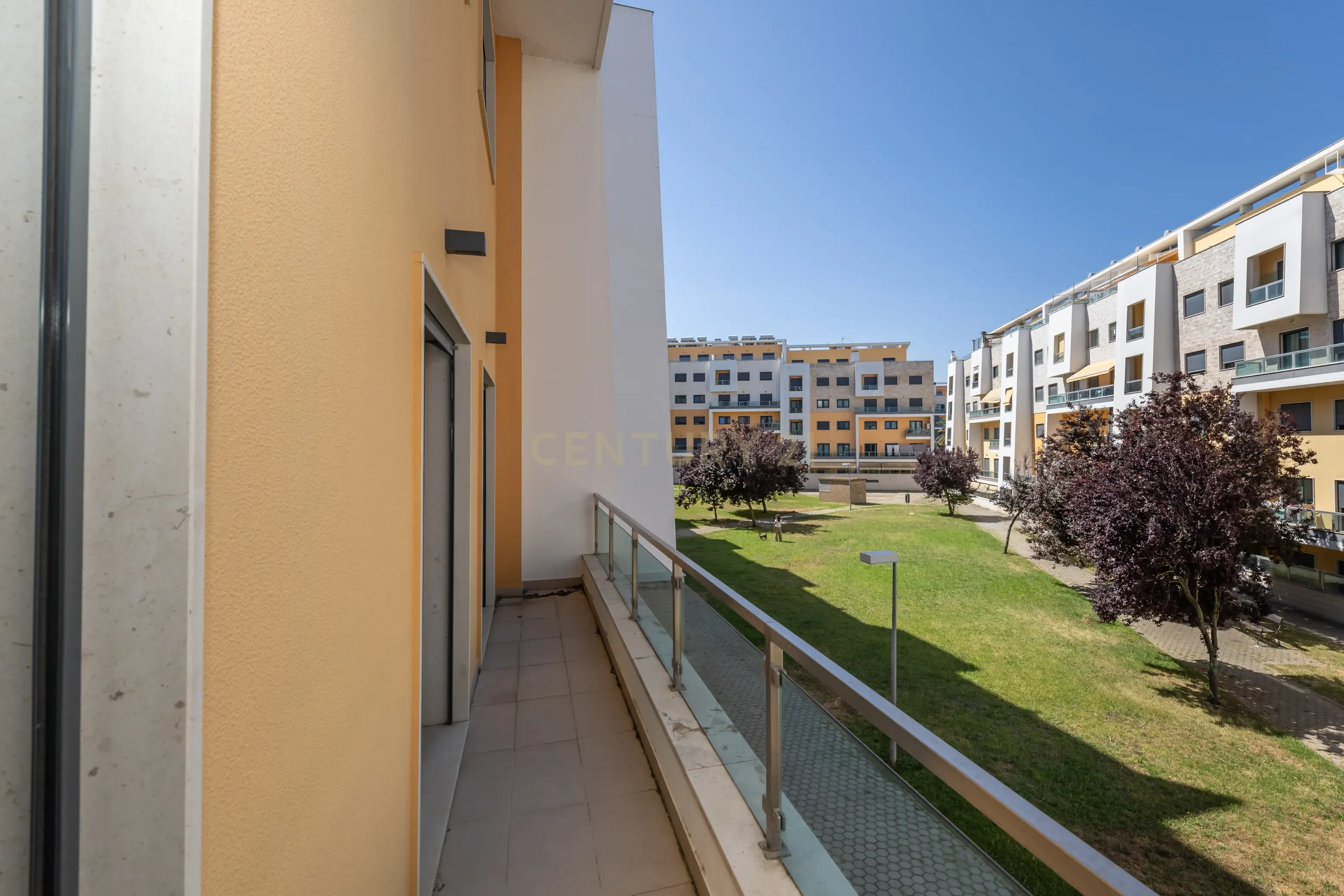 Apartamento T3 Com Box - Varandas Montijo - Image 32