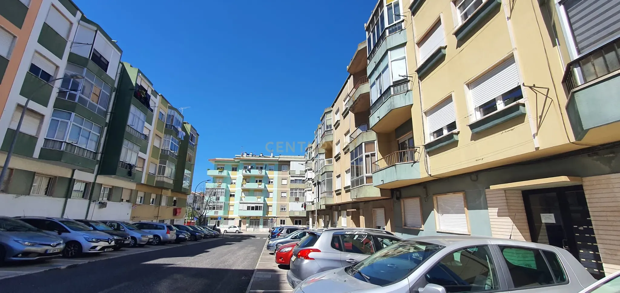 Apartamento T1 pronto a habitar na Falagueira, Amadora - Image 12