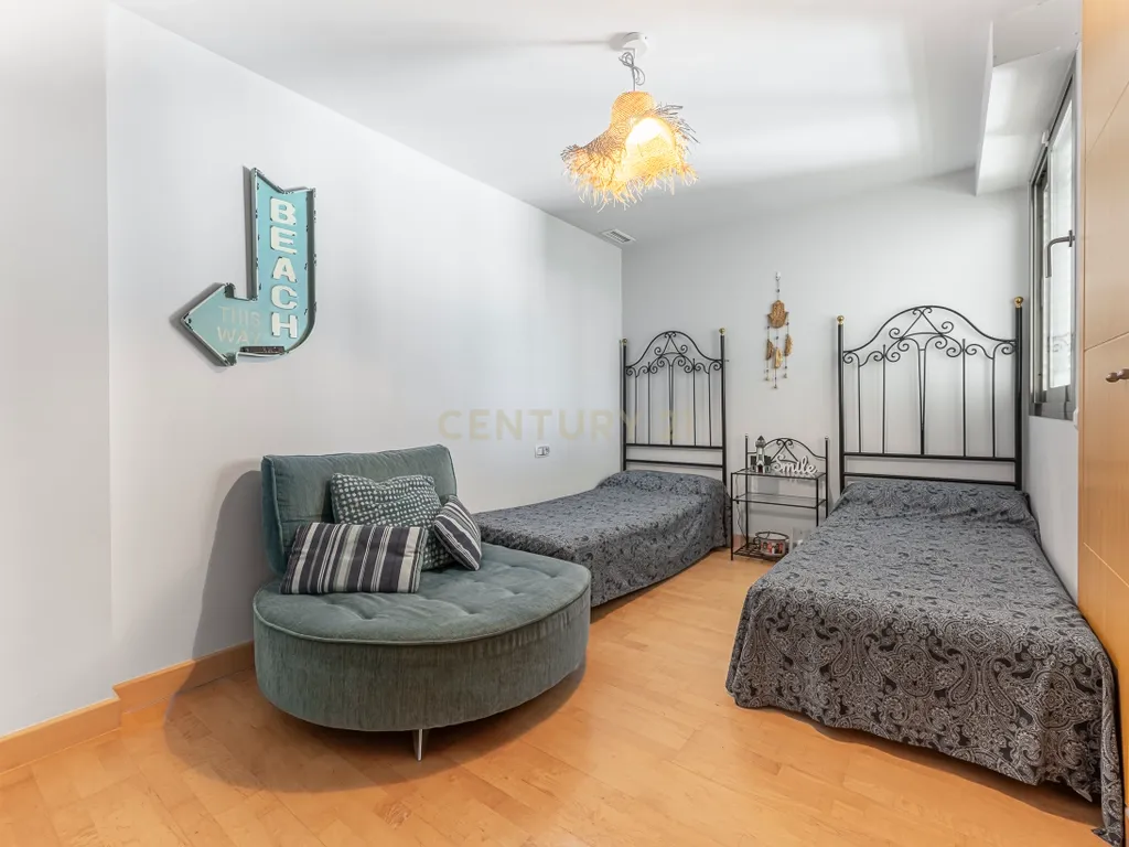 Exclusivo triplex de luxo com solário e jacuzzi em La Cala de Mijas - Image 32