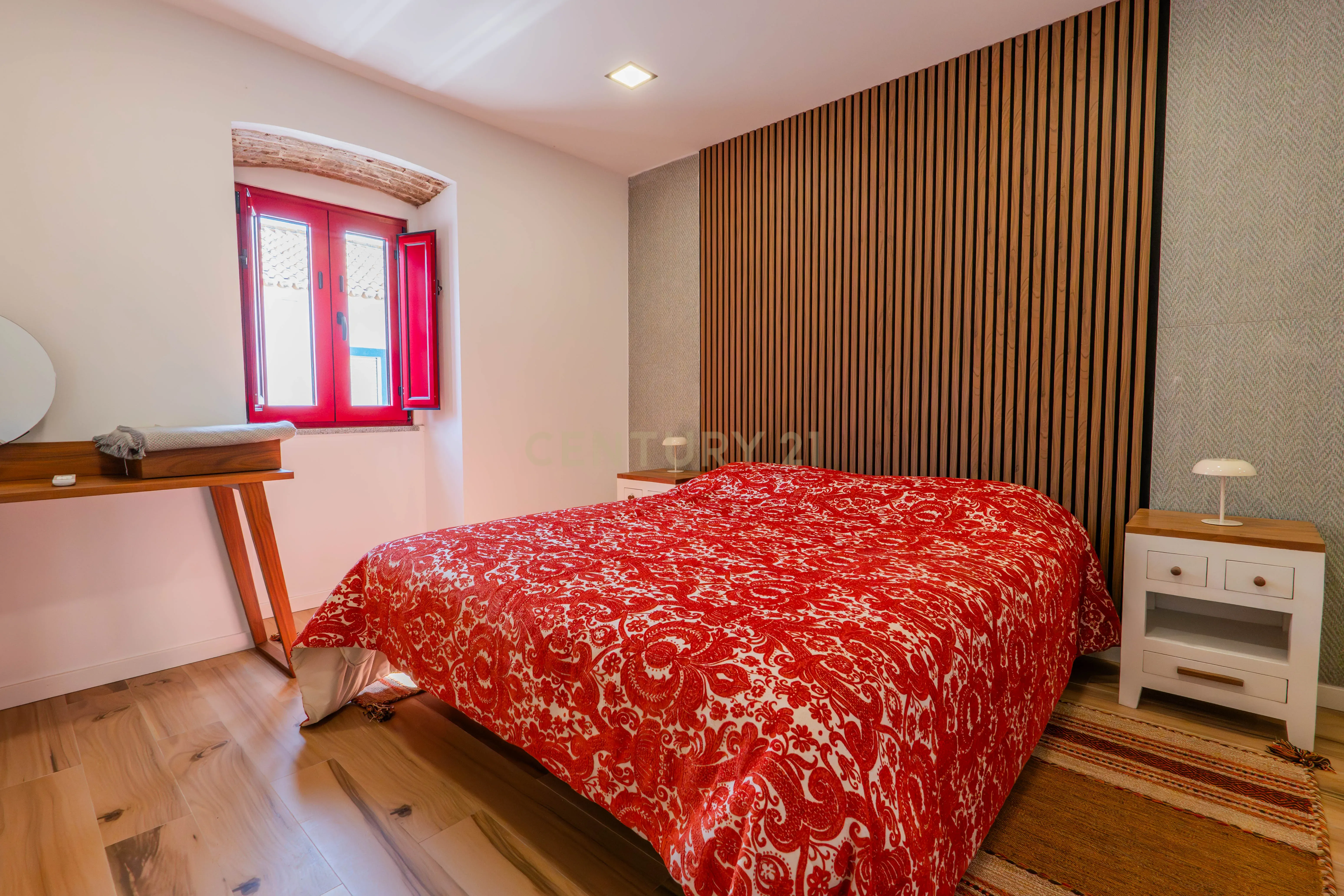 Fotografia 9 de Moradia T2 Premium com Piscina, Suite e Acabamentos de Excelência