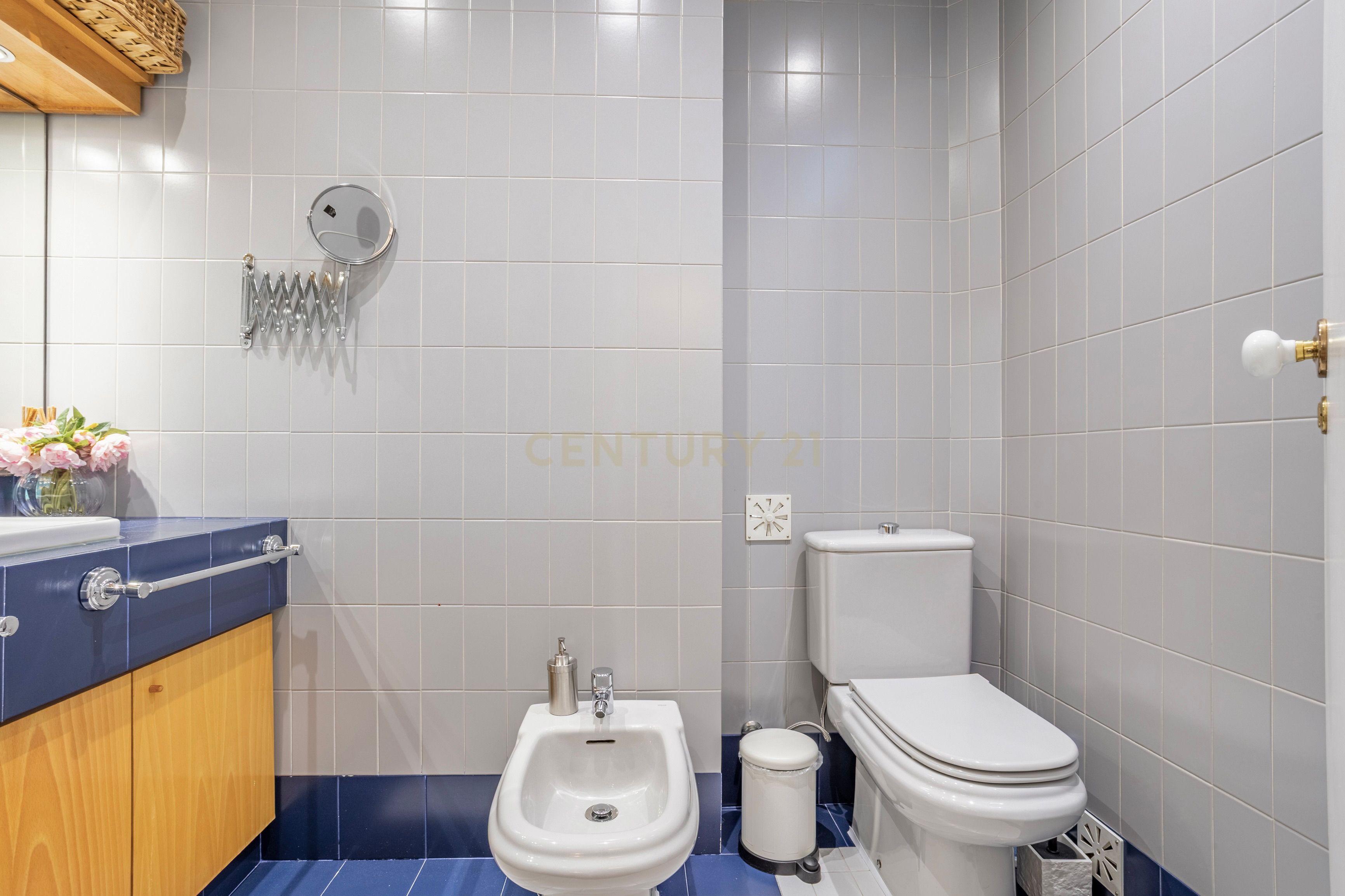 Apartamento T2+1 para venda - Campo Pequeno - Image 14