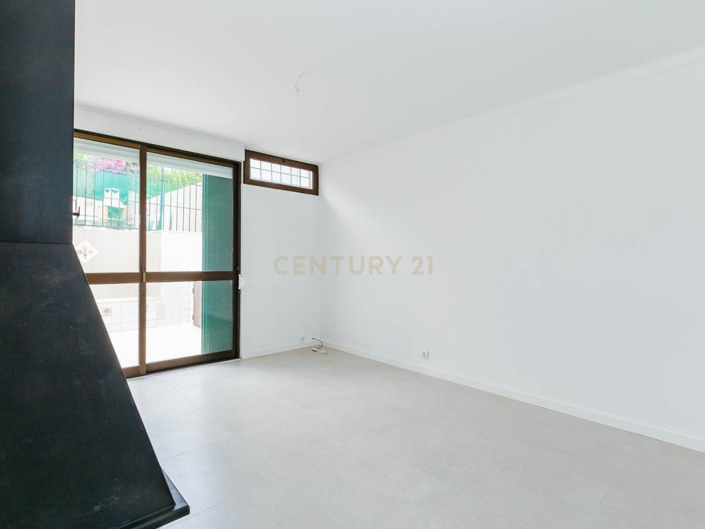 Moradia T1+1 nos Olivais Sul  - Image 17