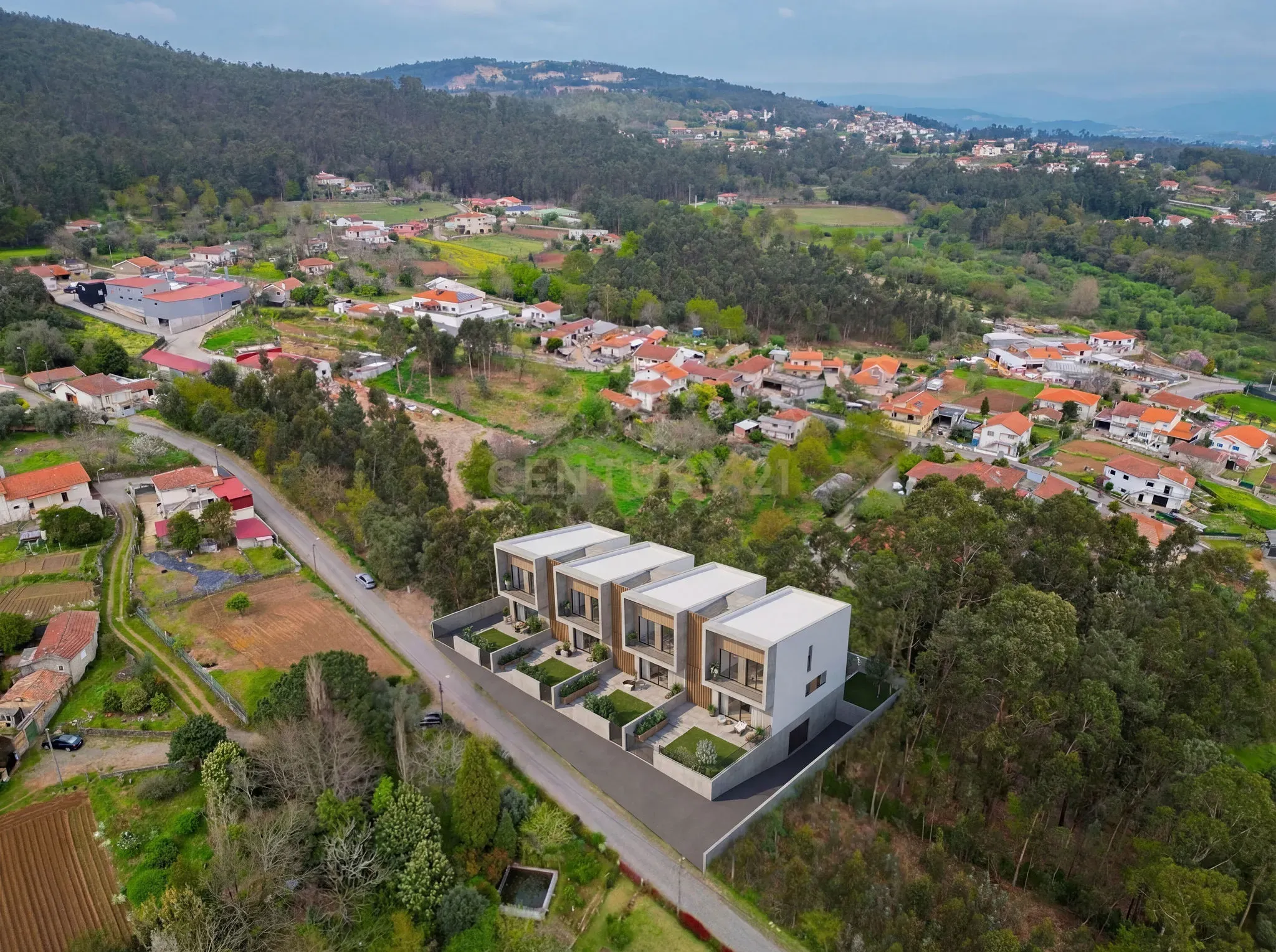 Fotografia 7 de Terreno Urbano com 2.030m2 em Oliveira, Barcelos
