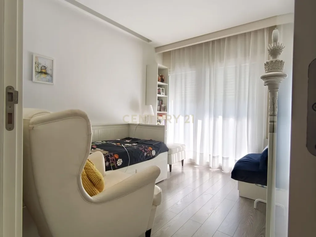 Apartamento T2 na Urbanização Solvillas, Odivelas – Espaço, Luz e Conforto - Image 16