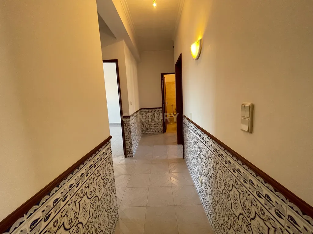 Apartamento T2 na Quinta do Conde - Image 11