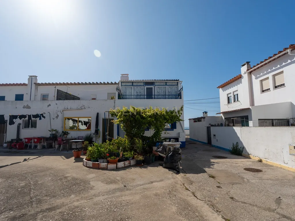 Moradia T3 com Vista Mar na Ericeira - Image 48